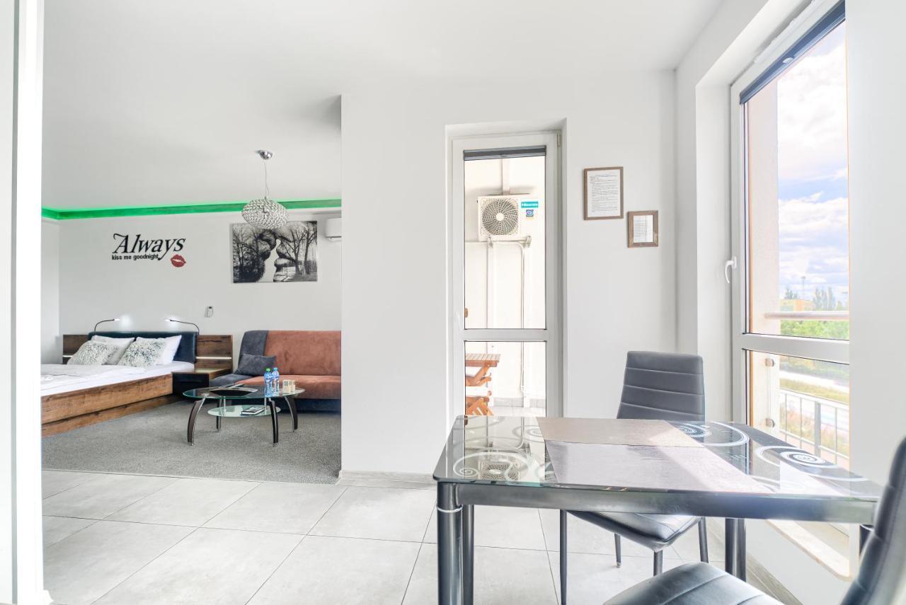 Top Oder Apartments- Private Parking Szczecin Luaran gambar