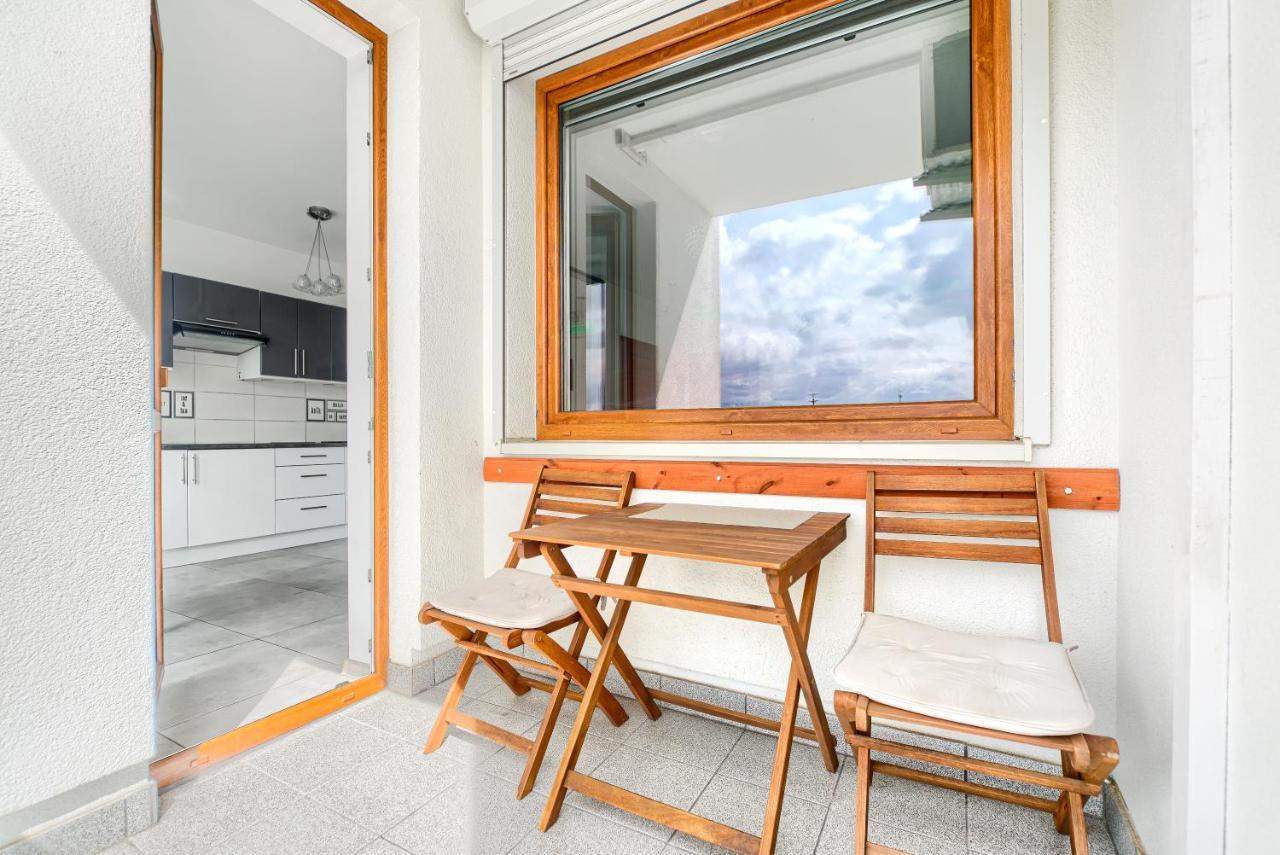 Top Oder Apartments- Private Parking Szczecin Luaran gambar