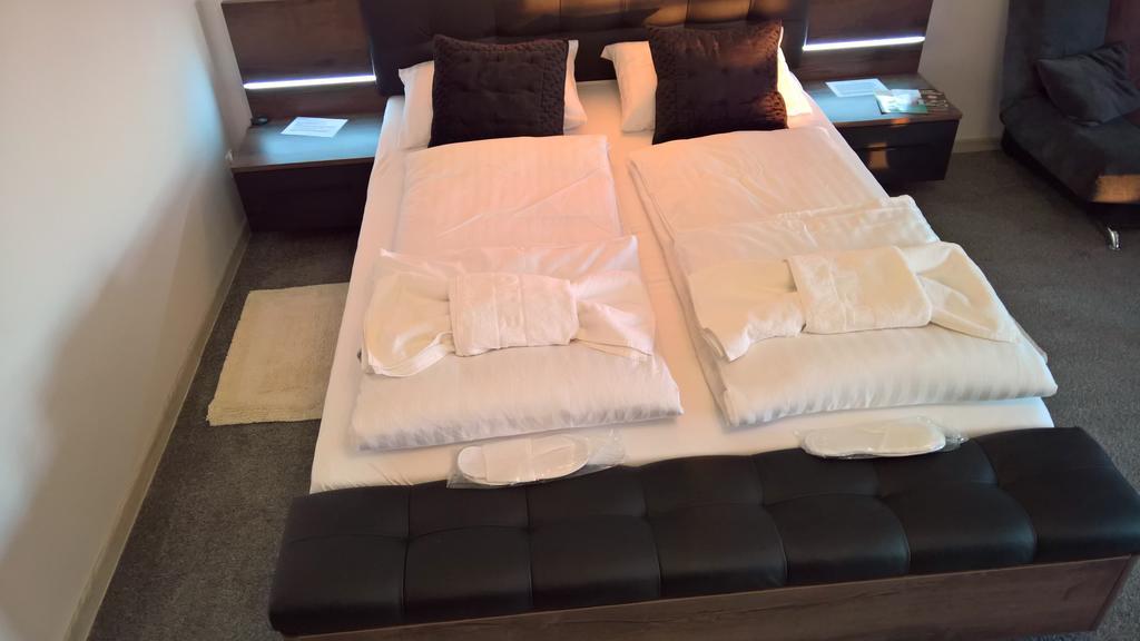 Top Oder Apartments- Private Parking Szczecin Luaran gambar
